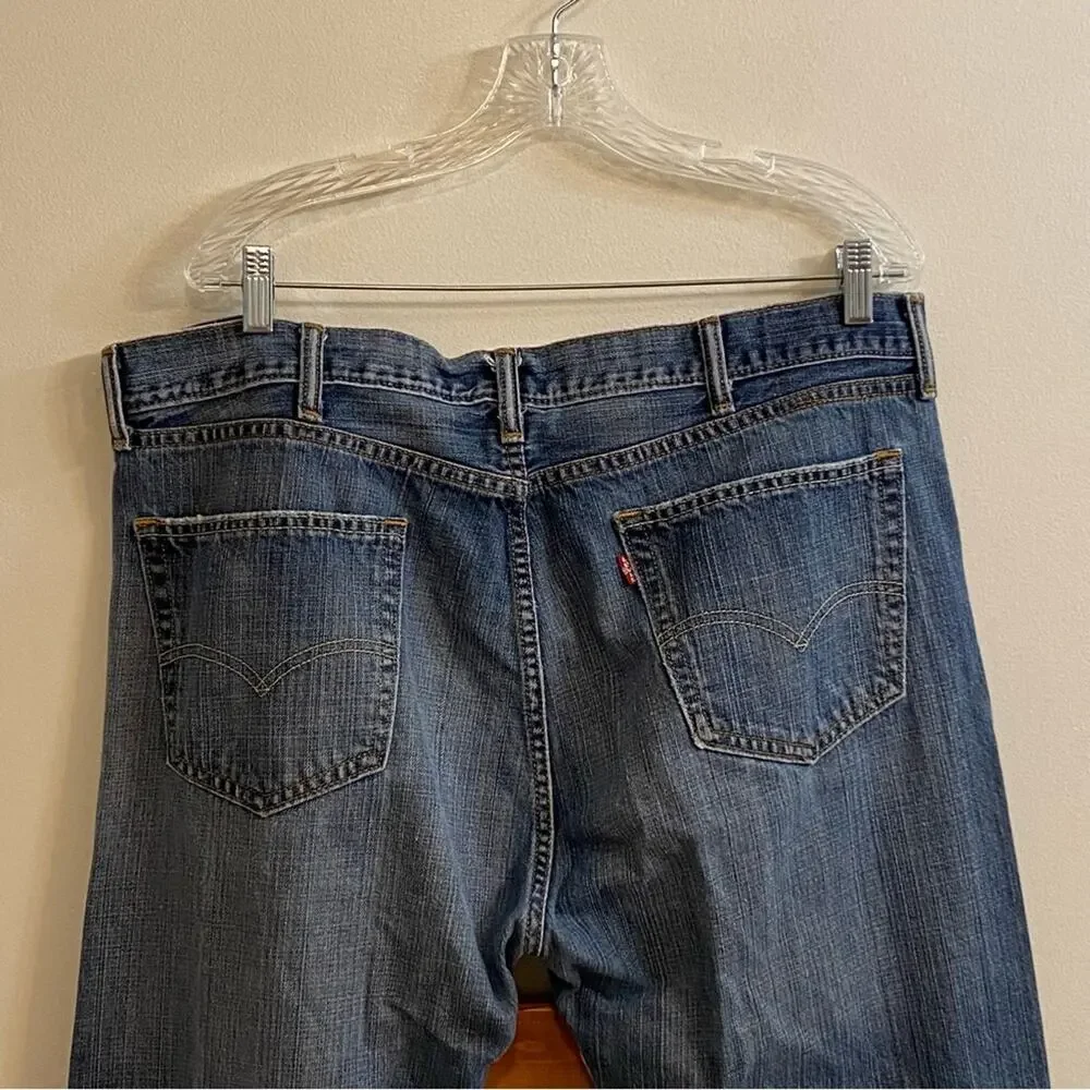 Vintage‎ Levi’s Dark Blue Wash Straight Leg Mens Size 38” x 32” Y2K Faded
